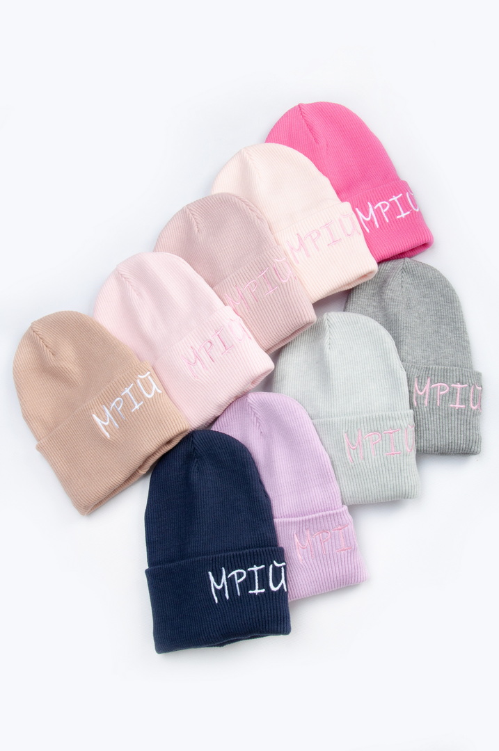 Шапка для дівчинки